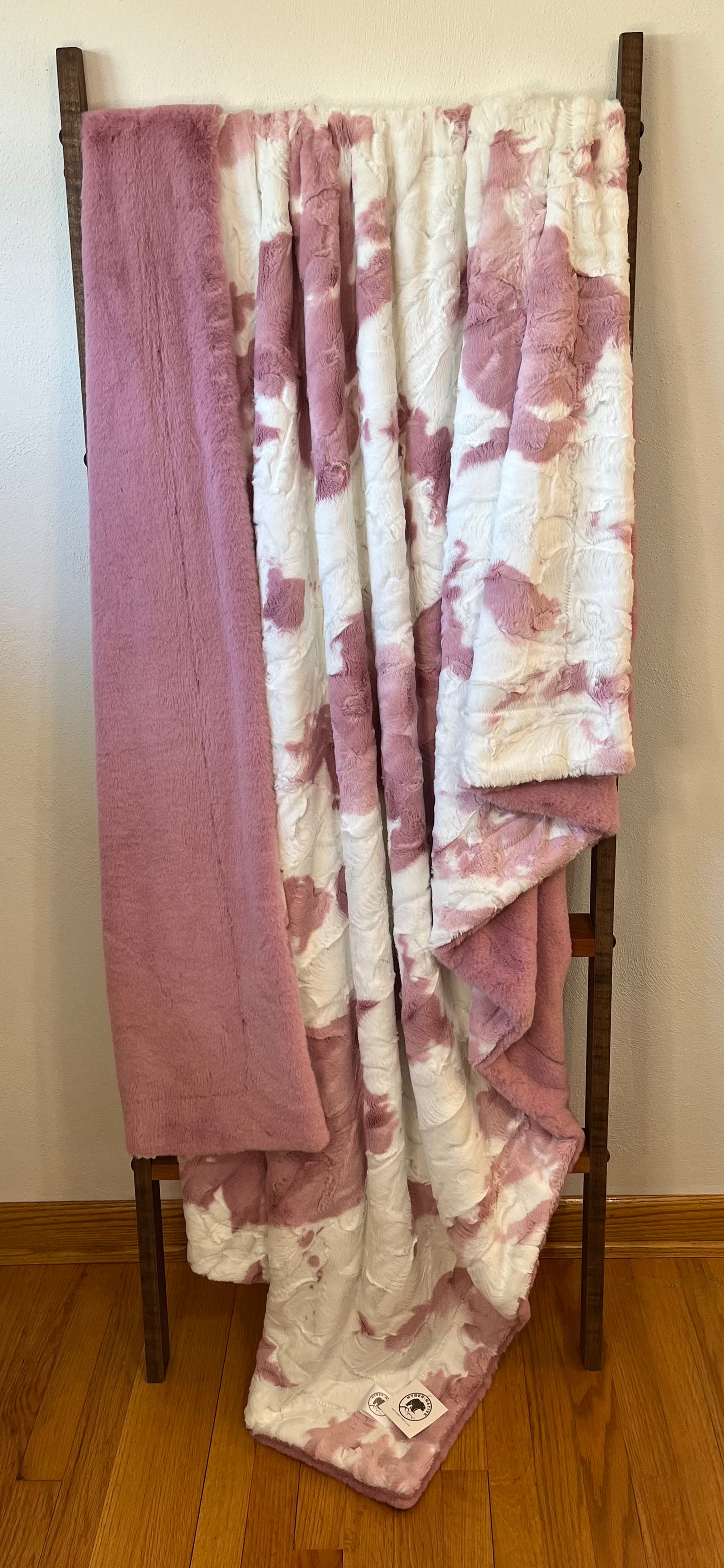 Clara Rose Calf/Woodrose Seal Summit Throw