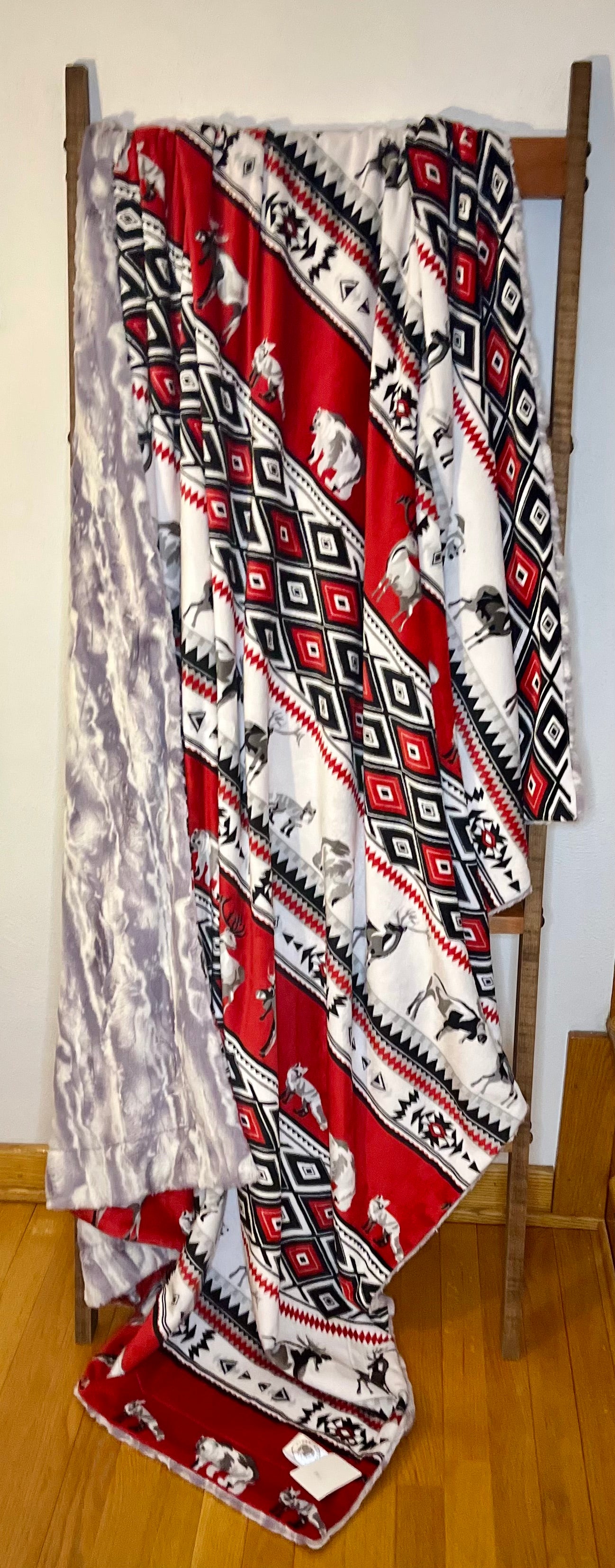 Denali/Jupiter Steel Summit Throw