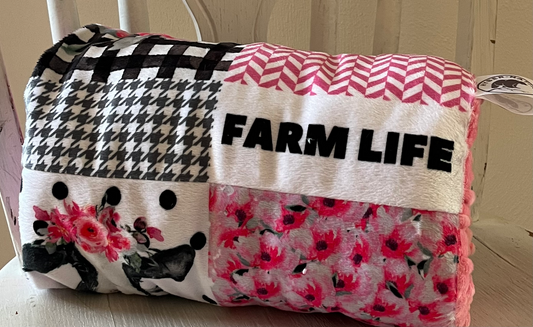 Hyber-Native Farm Life Nursing Pillow