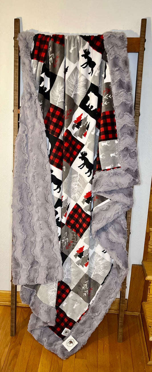 Cabin Quilt/Alloy Glacier Adult Throw