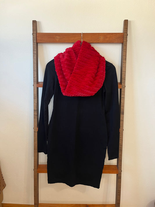 Brooklyn Cardinal Infinity Scarf
