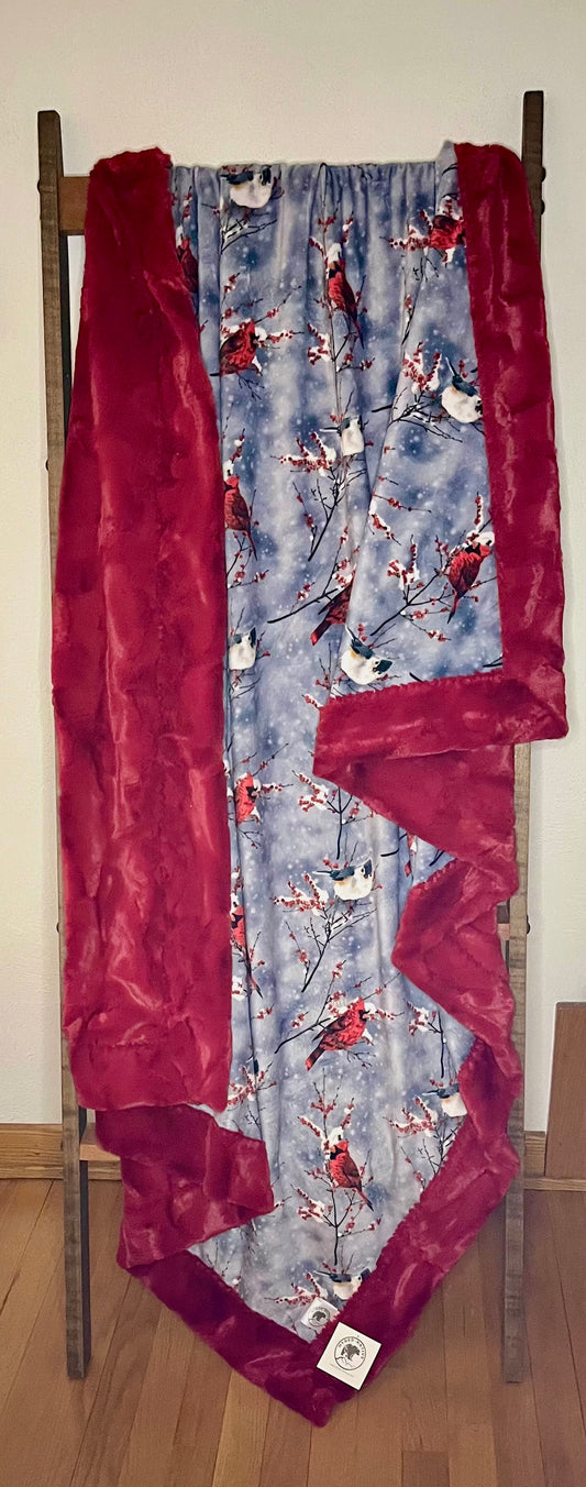 Cardinal Sparrow/Cardinal Hide Adult Throw