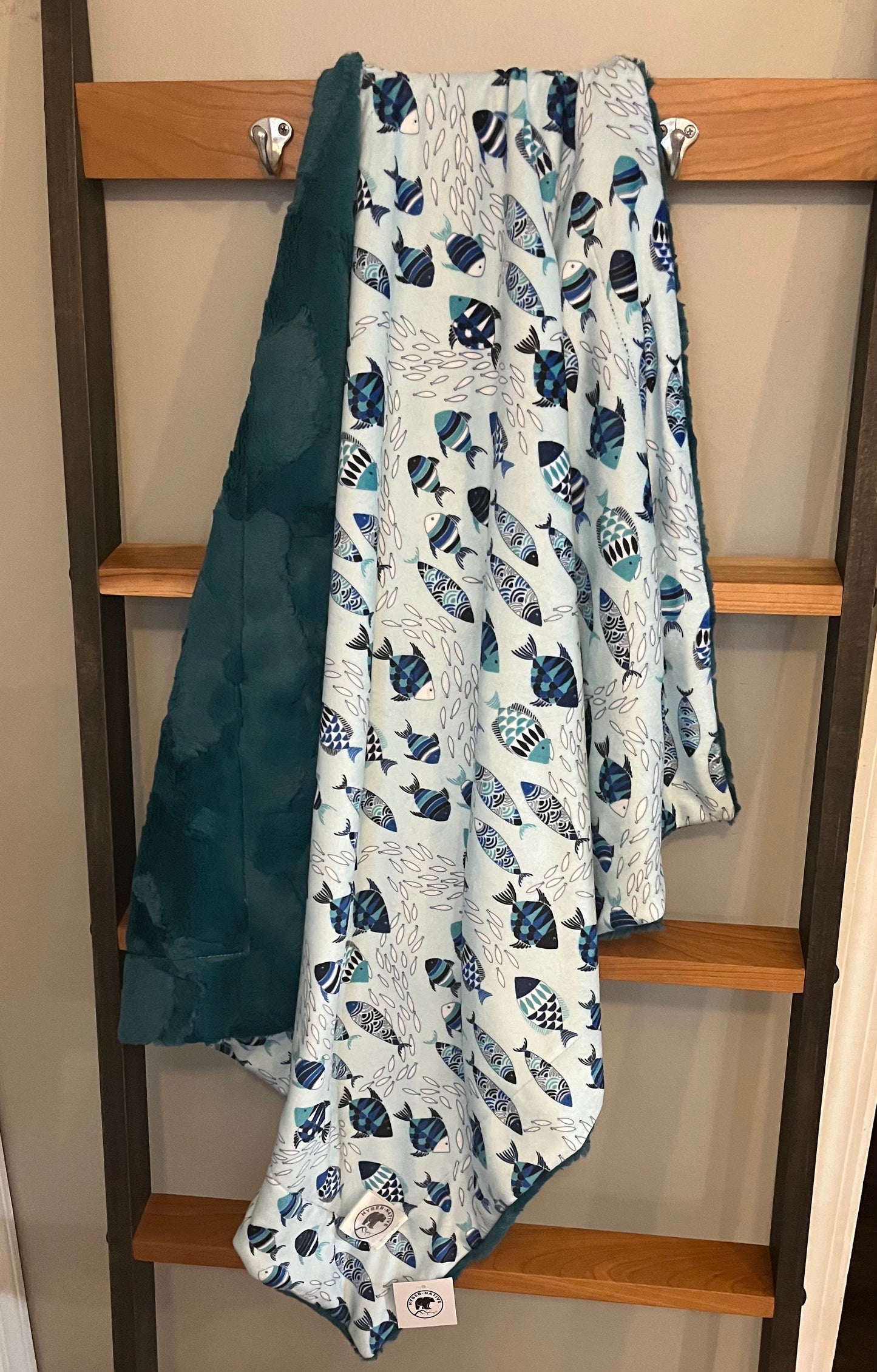 Hyber-Native Aquarium/Mallard Hide Cub Cuddle