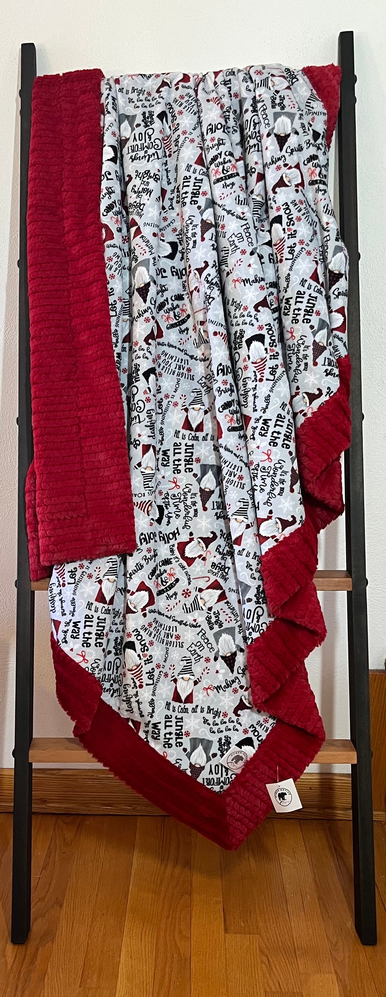 Jolly Gnome/Red Ridge Adult Throw