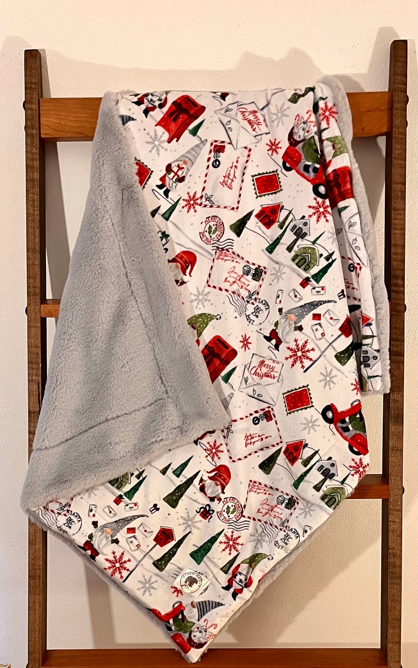 Hyber-Native Gnome Express/Silver Seal Cub Cuddle