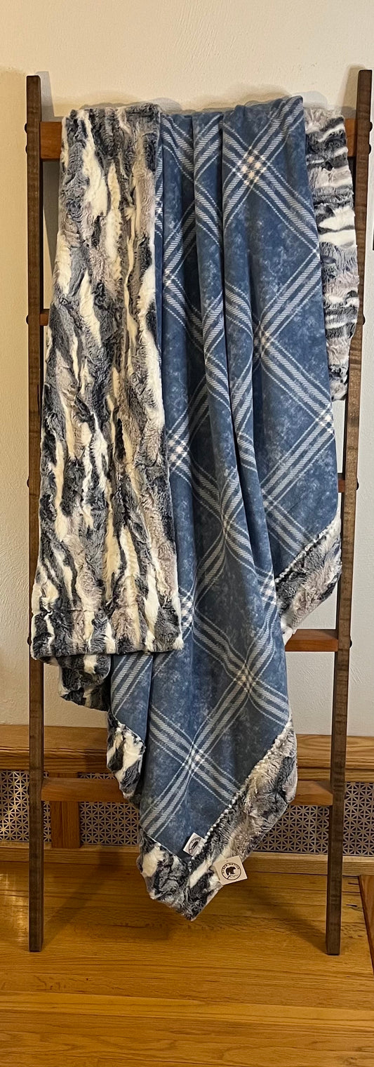 Hyber-Native Blue Block / Navy Frosted Himalayan