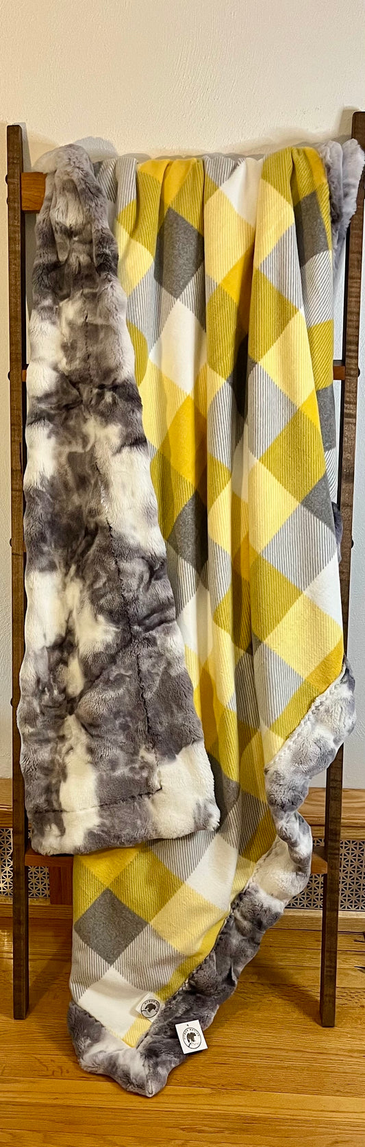 Hyber-Native Yellow Plaid / Alloy Powder Puff