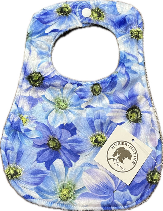 Blue Daisies Bib