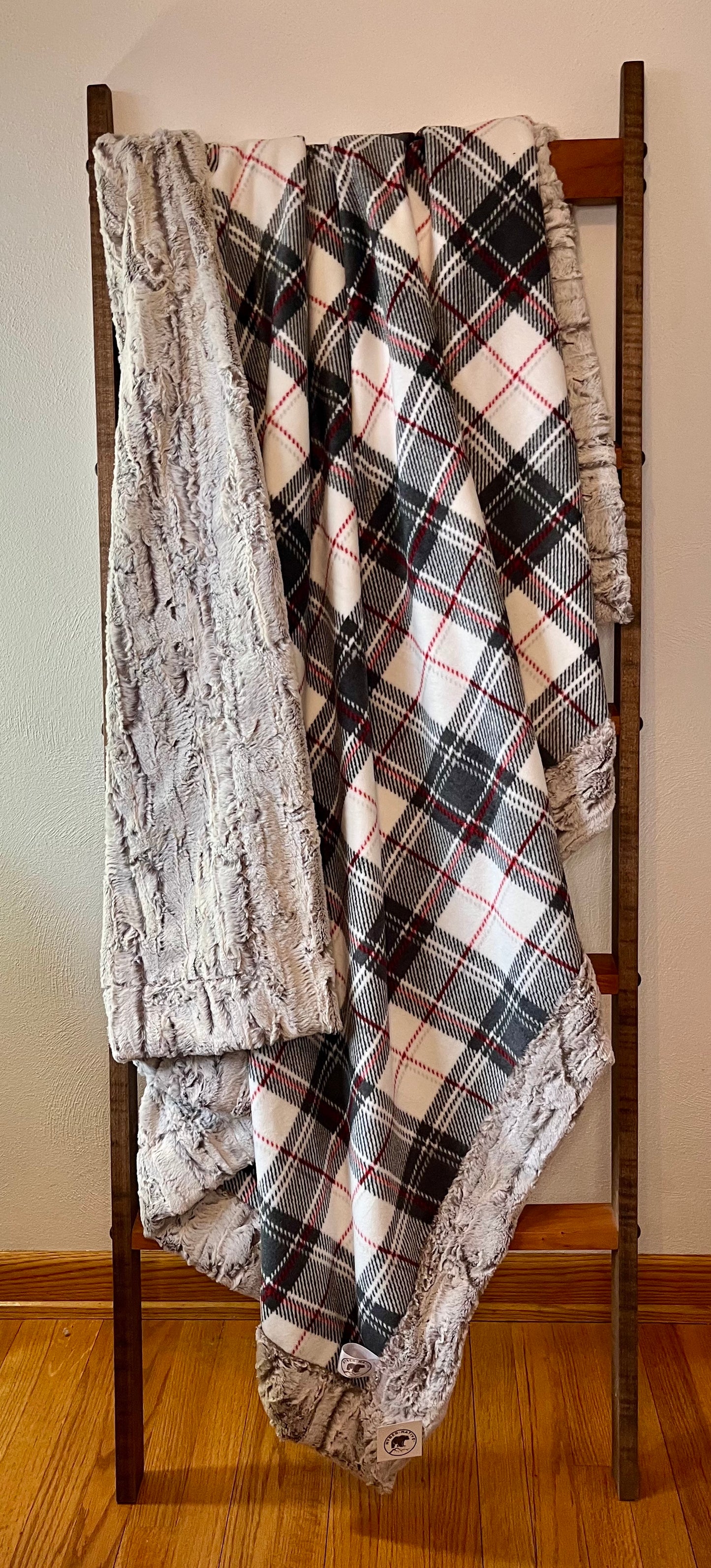 Hyber-Native Grey, Red and White plaid / Silver Fox