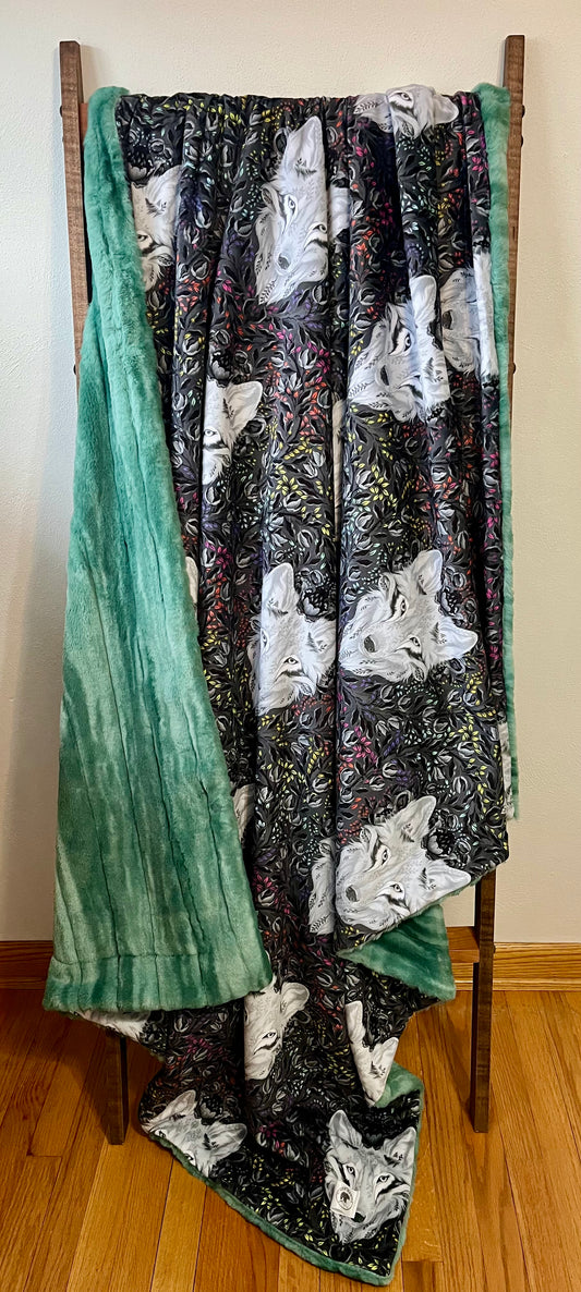 Wolf of Pink Street/Spearmint Sydney Wave Summit Throw