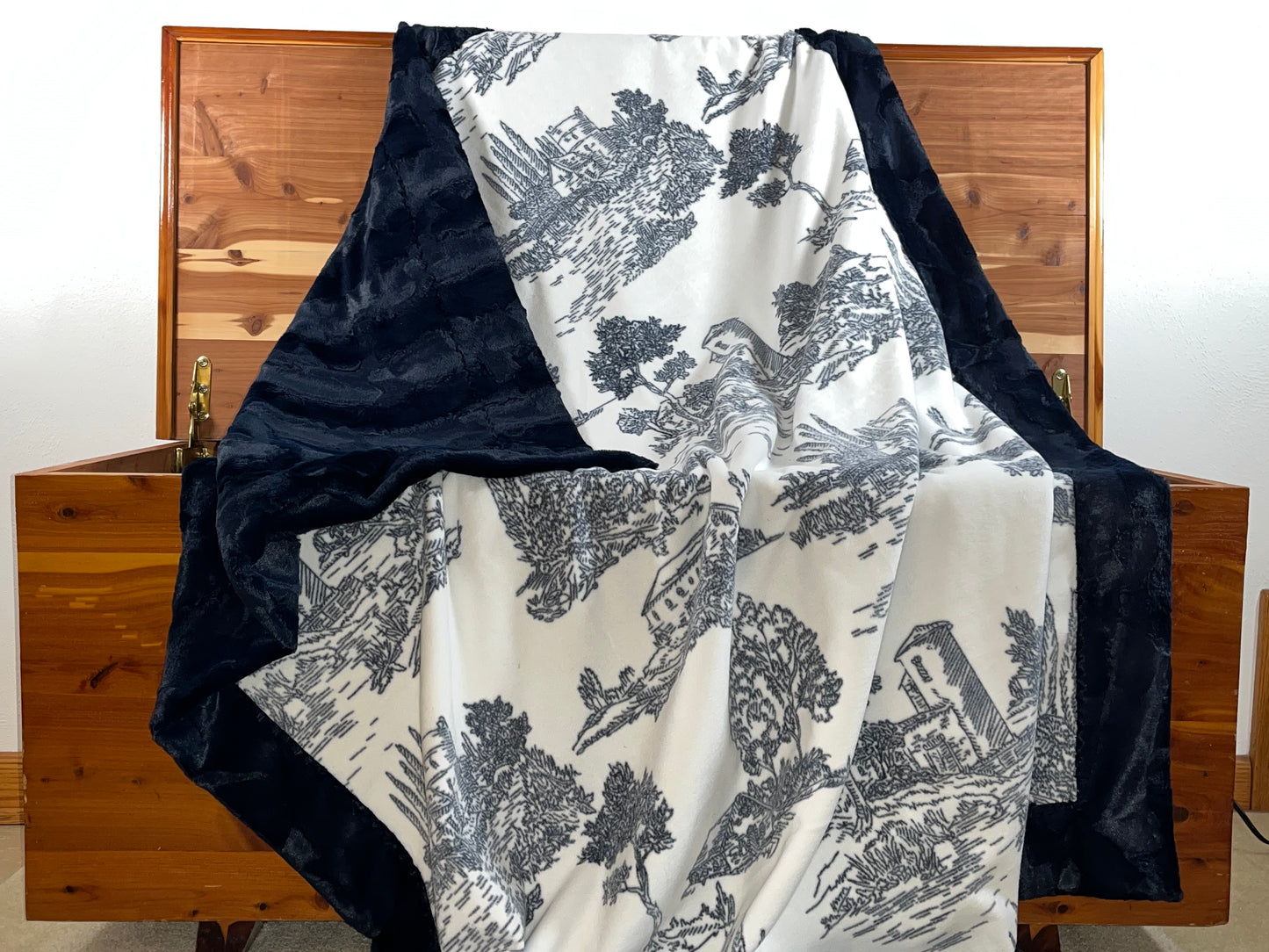 Hyber-Native Navy French Toile Adult Throw